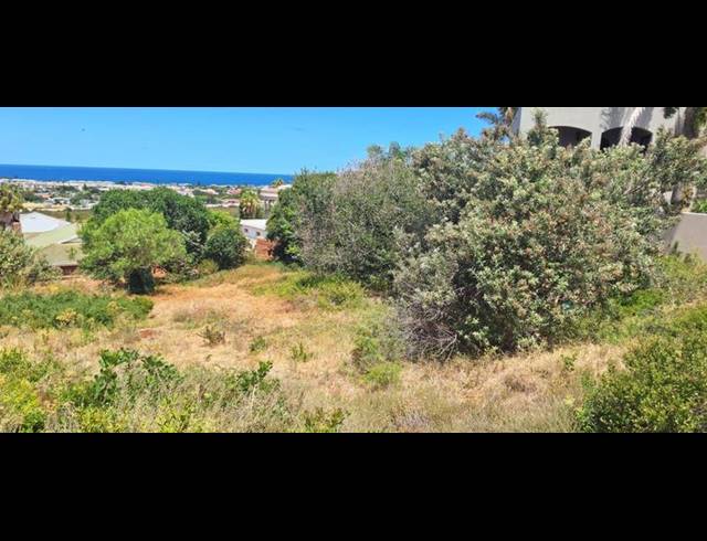 LAND FOR SALE IN HARTENBOS HEUWELS